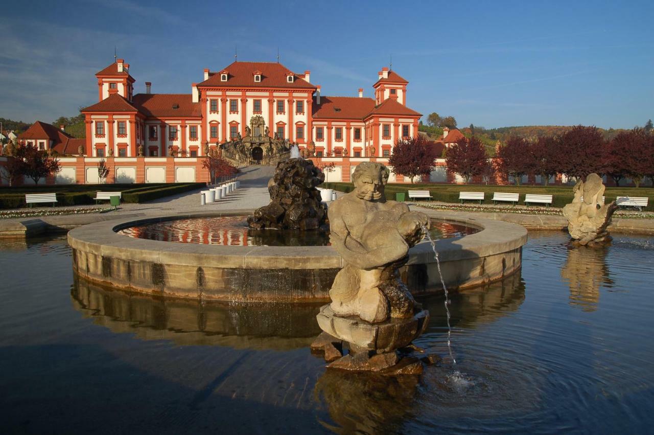 Prostorny 3 Pokojovy Apartman S Dvema Terasami Prag Exterior foto